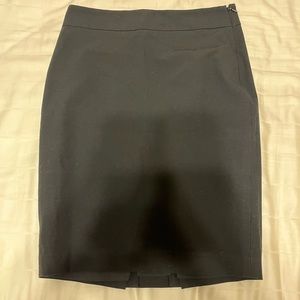 ANN TAYLOR knee length skirt